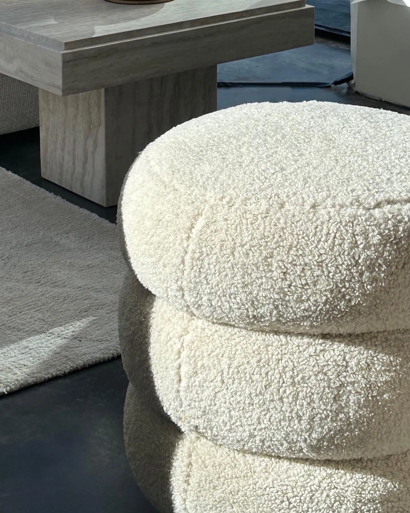 AGATHA STOOL