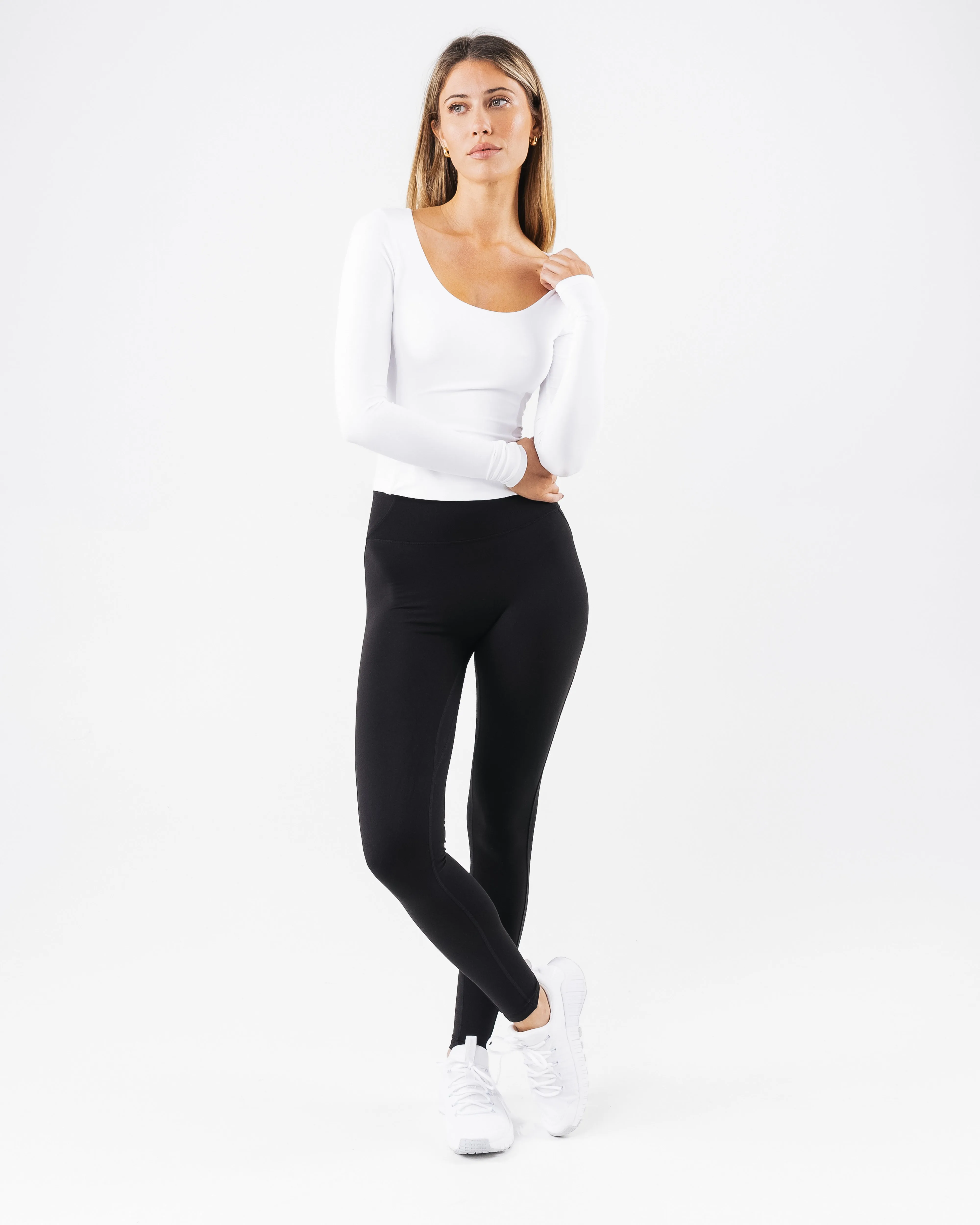 Basics Long Sleeve - White