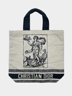 Dior Cruise 2021 Tote Bag in Tela