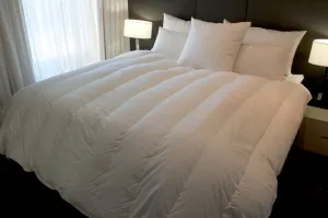Double Bed Channel Quilt 90% White Polish Goose Down 5 Blanket Warmth