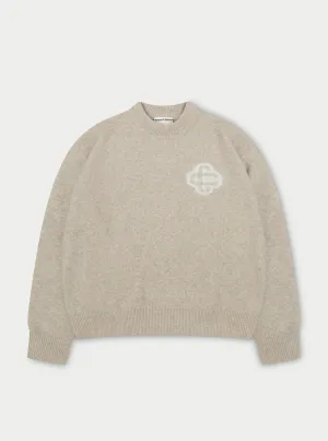 FLUFFY EMBLEM KNITTED CREW - BEIGE