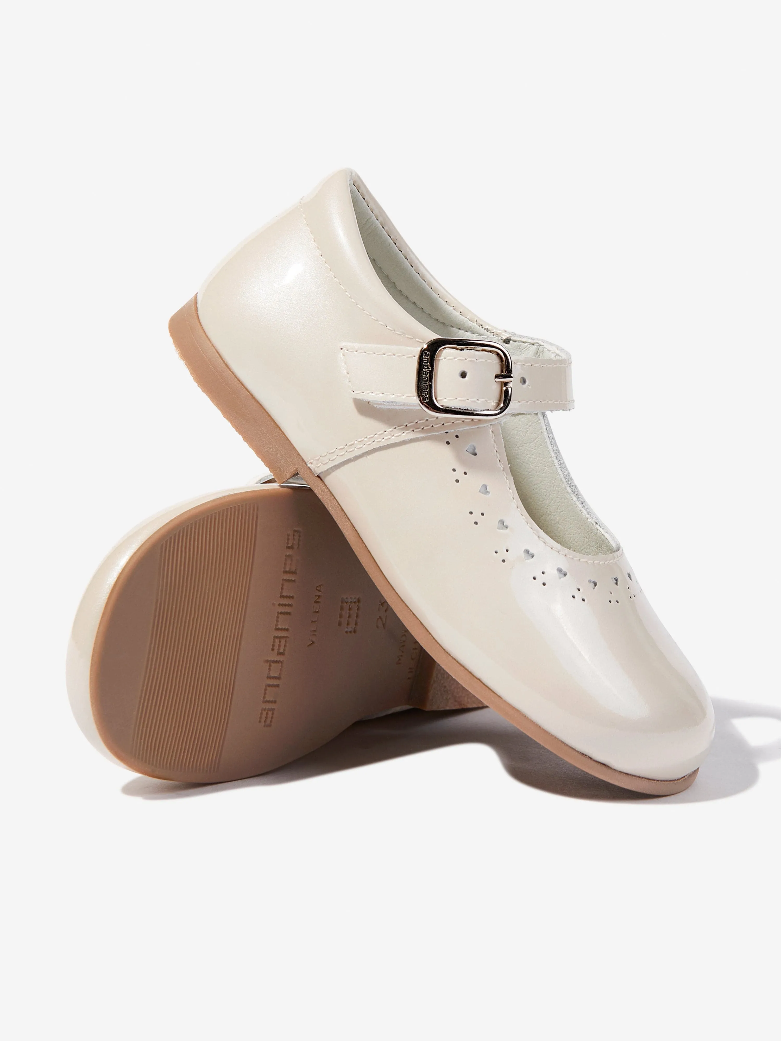 Girls Patent Leather Mary Jane Shoes in Ivory