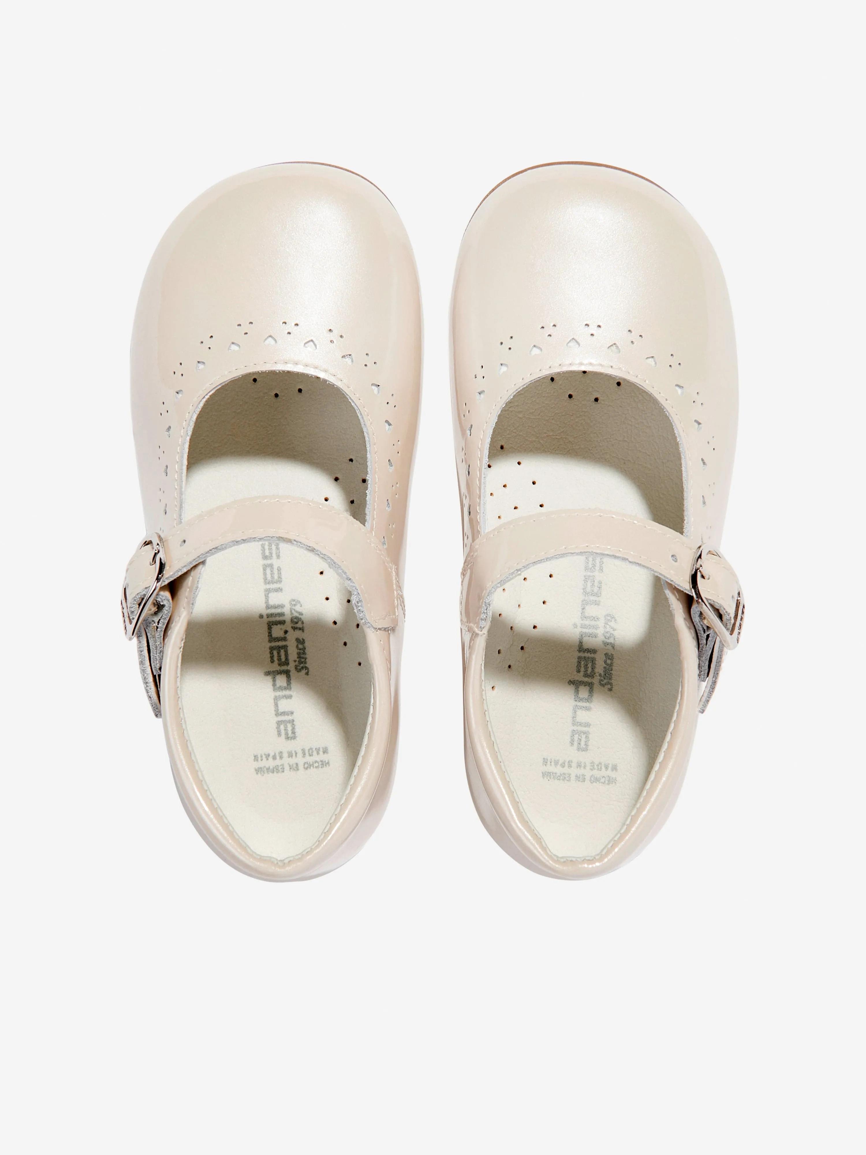 Girls Patent Leather Mary Jane Shoes in Ivory