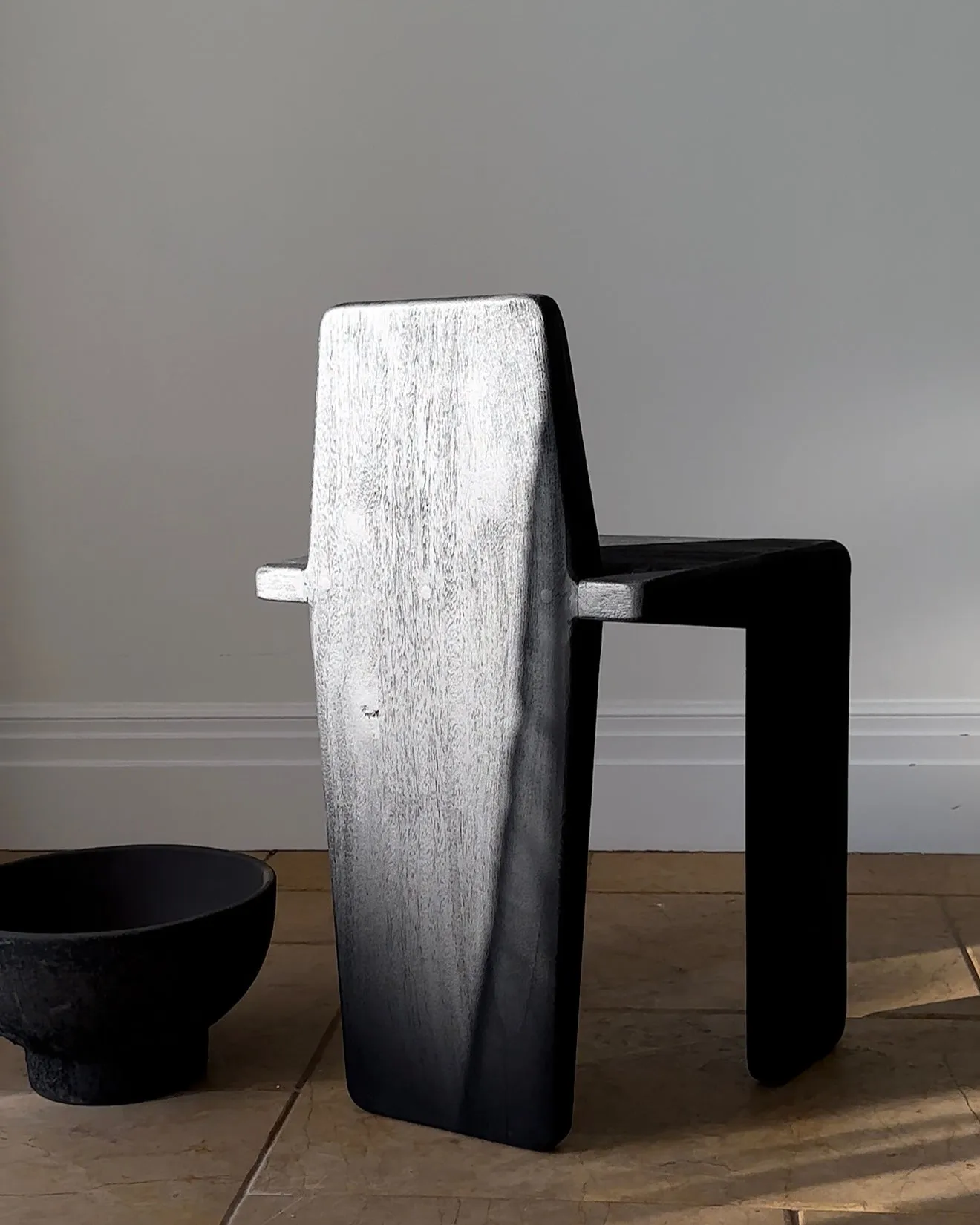 LEZRO NOIR STOOL