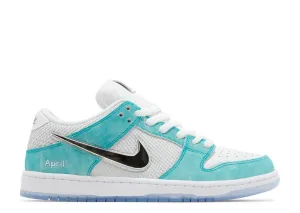 Nike SB Dunk Low x April Skateboards 'Turbo Green' (PS)