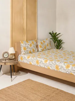 Westside Home Yellow Floral Printed Queen Bed Flat Sheet and Pillowcase Set